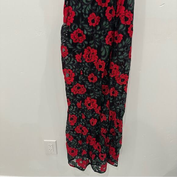 NWT Lovers + Friends Nadine Rose Garden Maxi Dress. - Picture 5 of 12